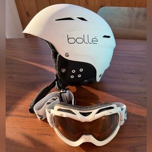 Bolle youth ski helmet